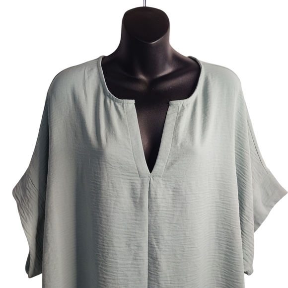 Zenana Women Plus V-Neck Dolman Short Sleeve Blouse Top Comfortable Fit Sz 3X - Picture 3 of 8